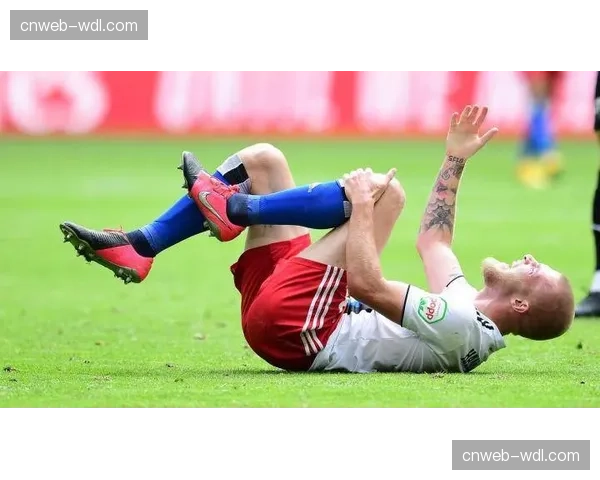 切尔西官方确认:恩昆右膝前交叉韧带撕裂,赛季报销