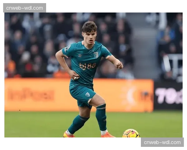 评论:英超联赛引入“蓝牌”制度的提议遭多数俱乐部反对 评论:英超联赛引入“蓝牌”制度的提议遭多数俱乐部反对